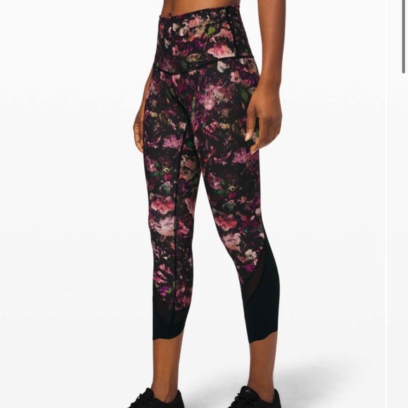 Lululemon Wunder Under Cropped Leggings - Picture 1 of 2